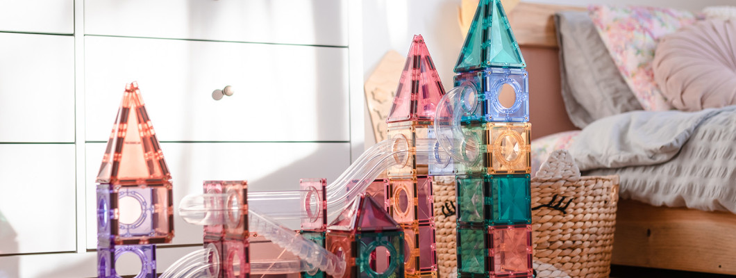 Scopri il mondo creativo di CONNETIX®: Costruzioni magnetiche per bambini Scopri il mondo creativo di CONNETIX®: Costruzioni magnetiche per bambini
