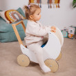Carrozzina in legno per bambini Carrozzina in legno per bambini