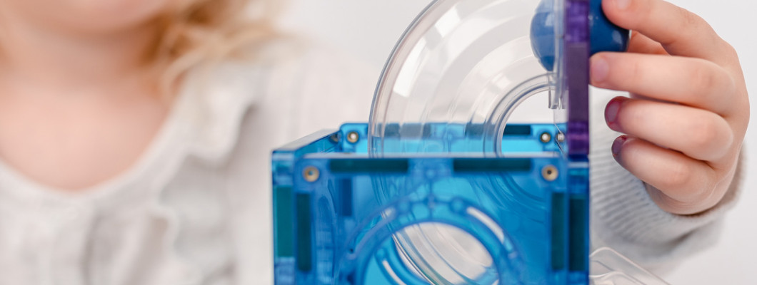 Costruisci, esplora, impara: il mondo delle costruzioni magnetiche CONNETIX! Costruisci, esplora, impara: il mondo delle costruzioni magnetiche CONNETIX!