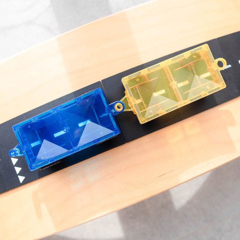 Costruzione magnetica CONNETIX® Rainbow Car Pack 2 pezzi Costruzione magnetica CONNETIX® Rainbow Car Pack 2 pezzi