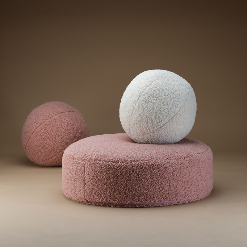 Ottoman Wigiwama® - Guava Pink Ottoman Wigiwama® - Guava Pink