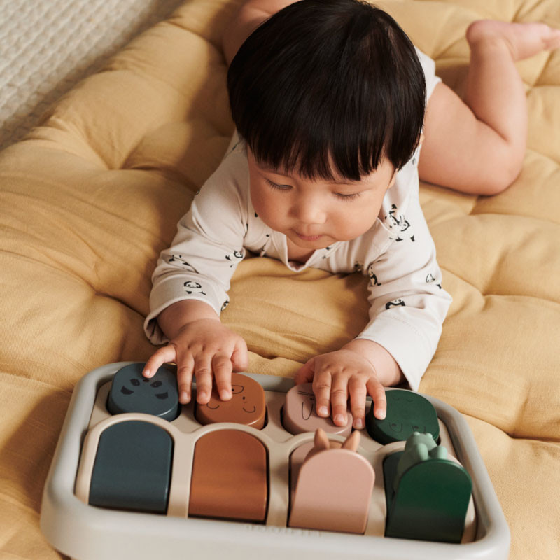 LIEWOOD gioco pop-up Aviva Pop-up Toy