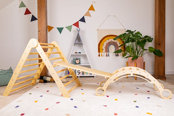 Set da arrampicata Pikler M con arco montessori