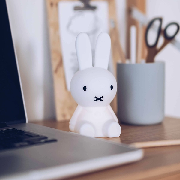 Lampada per bambini Miffy mini con coniglietto