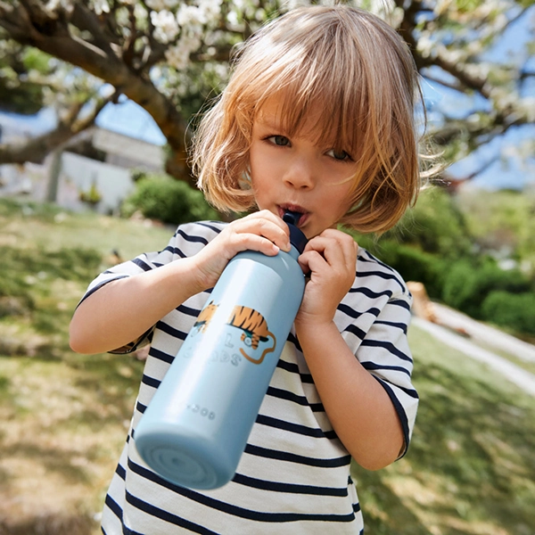 Borraccia termica 500 ml LIEWOOD Falk Tiger / Beach blue Borraccia termica 500 ml LIEWOOD Falk Tiger / Beach blue